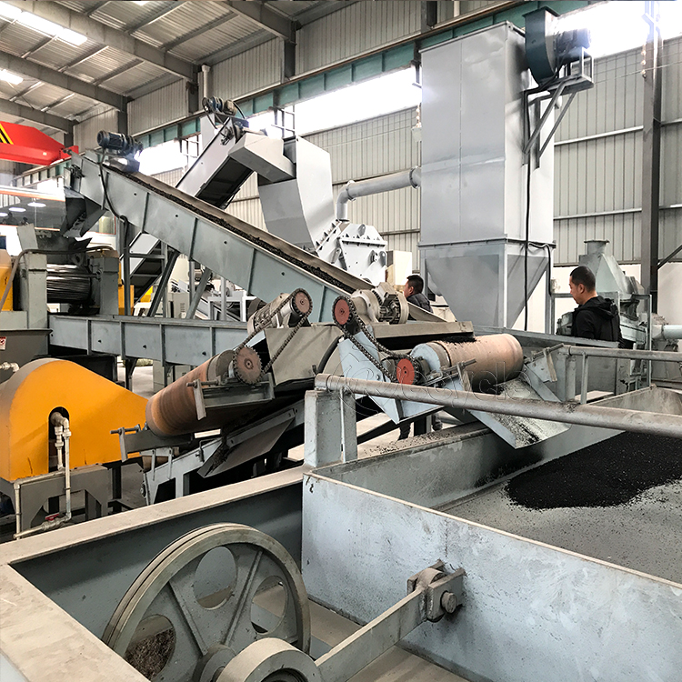 1652752103113438.jpg 輪胎粉碎機(jī)膠粉生產(chǎn)線.jpg