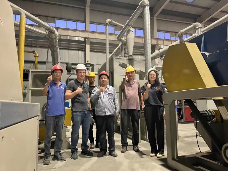 “海瑞式”瑞賽克服務(wù)贏贊譽，外國友人豎起“大拇指”