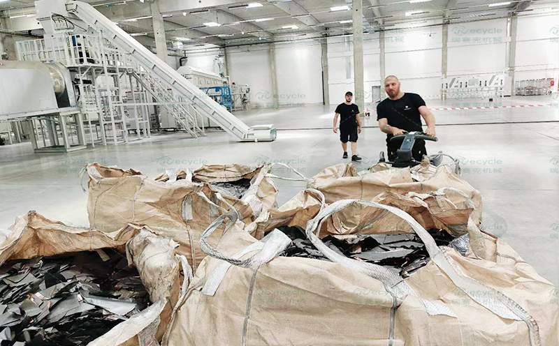 匈牙利鋰電池回收處理設備廠家現(xiàn)場圖來了